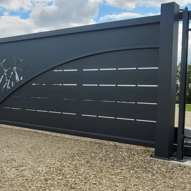 Portail coulissant auto porté ral 7016 FT